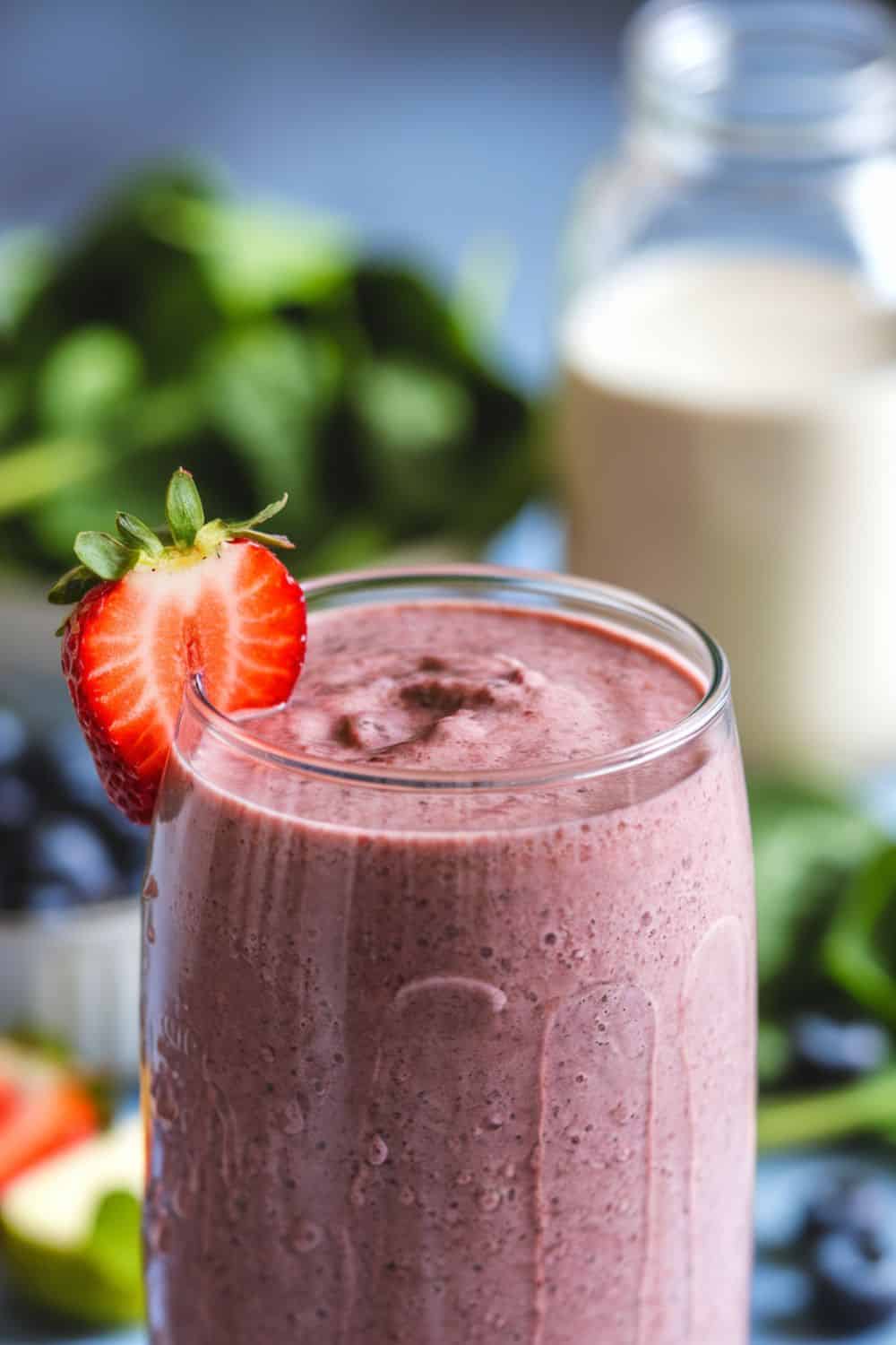 Berry and Spinach Smoothie closeup