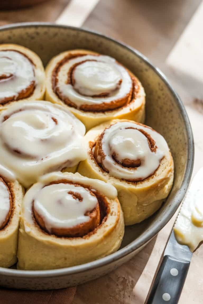 Keto Cinnamon Rolls