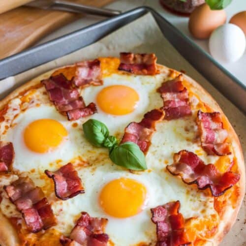 Low Carb Breakfast Pizza ready to eat