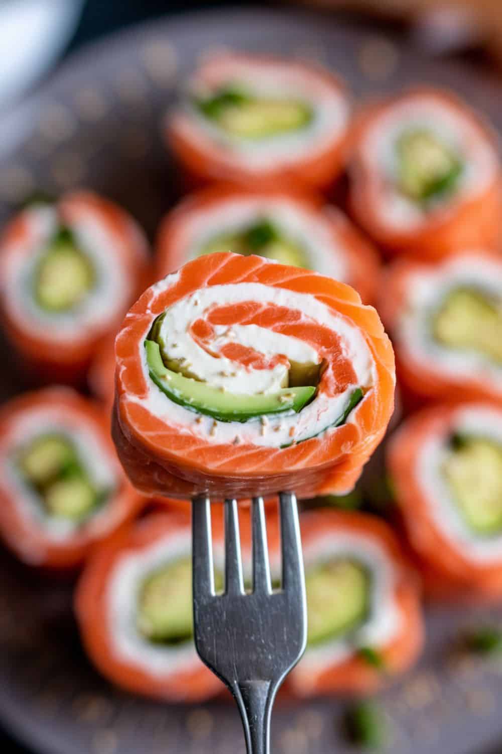 Smoked Salmon and Cream Cheese Roll-Ups 2