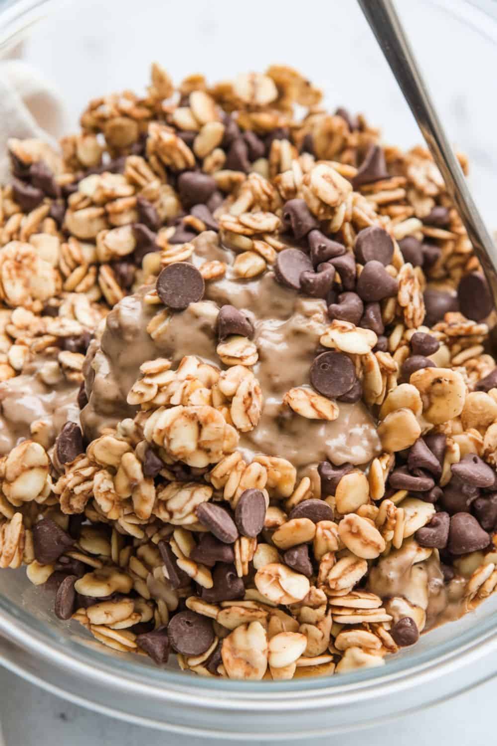 ingredients for No-Bake Granola Bars