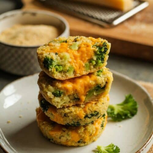 Broccoli Cheddar Quinoa Bites